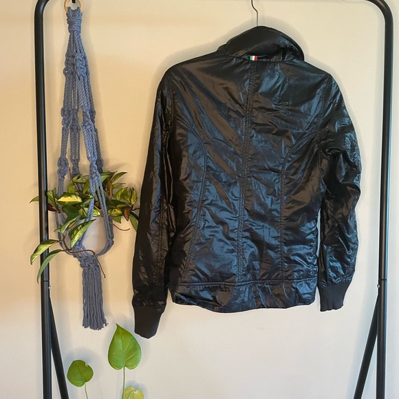 Puma Ferrari Jacket - Picture 2 of 2